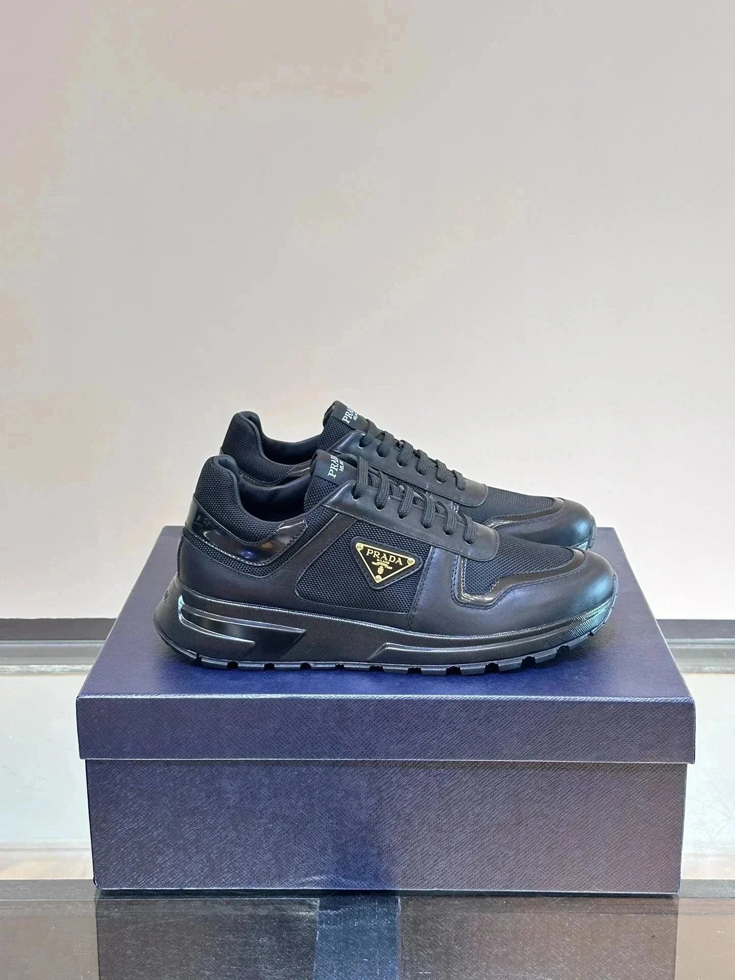 Prada Sneakers Low-Top Triangle Logo image 10