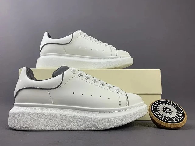 Unbranded Sneakers Low-top lace-up with oversized soles and perforated side panels product detail image 7
