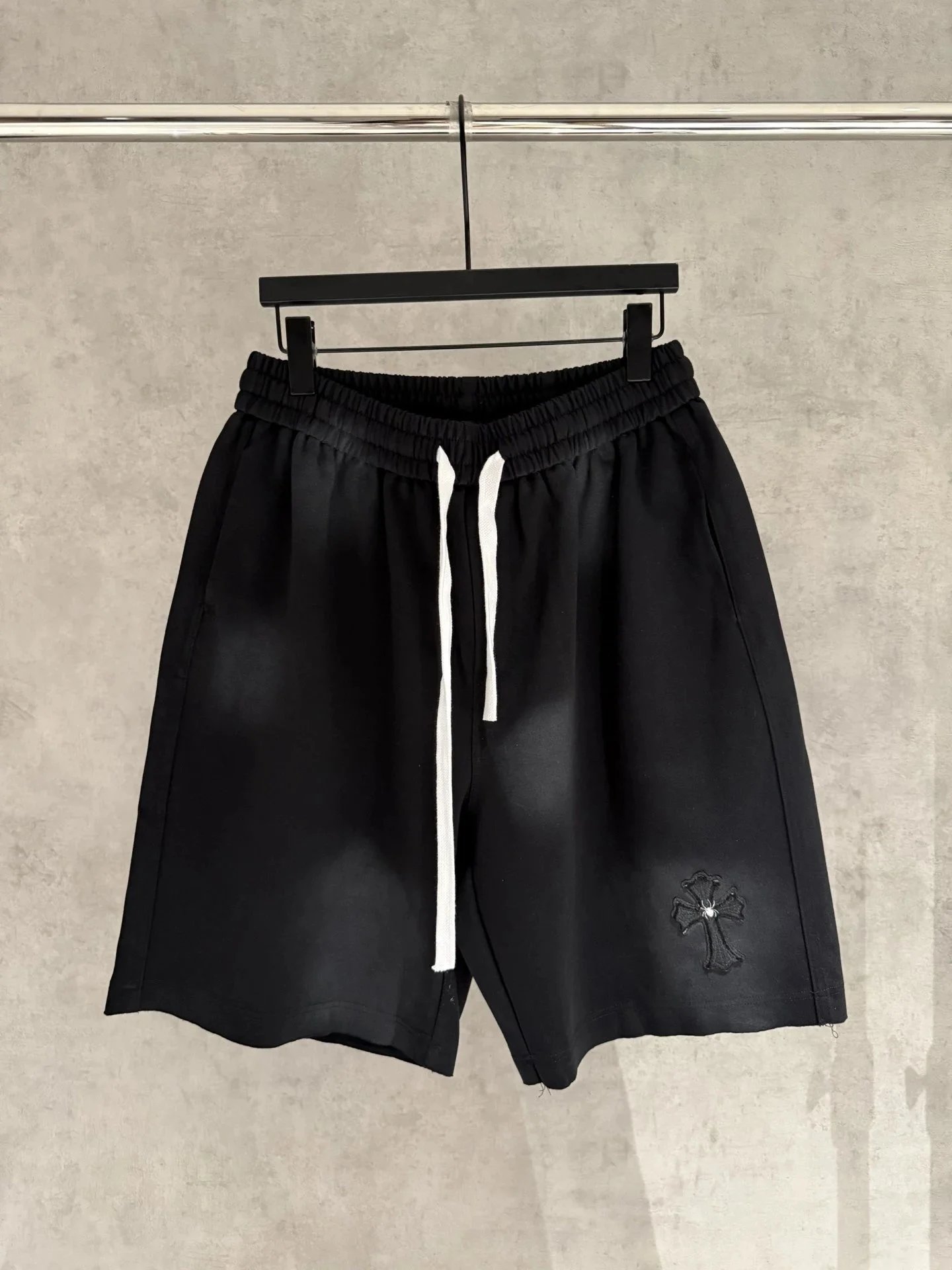 Evisu Shorts Logo Graphic — C*hrome H*earts