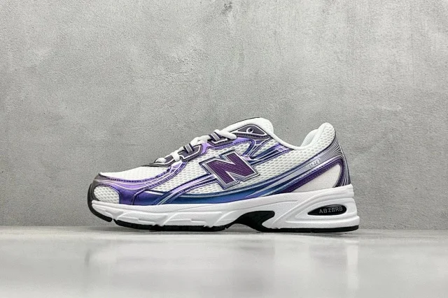 New Balance Sneakers 740 product detail image 2