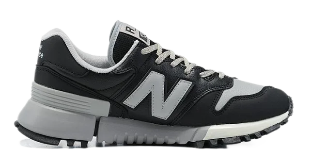 New Balance Sneakers 1300 product detail image 2