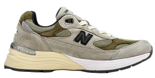 New Balance Sneakers 992 product detail image 2