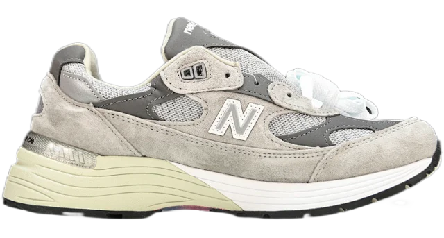 New Balance Sneakers 992 product detail image 13