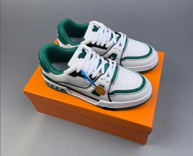 Louis Vuitton Sneakers LV Trainer product detail image 6