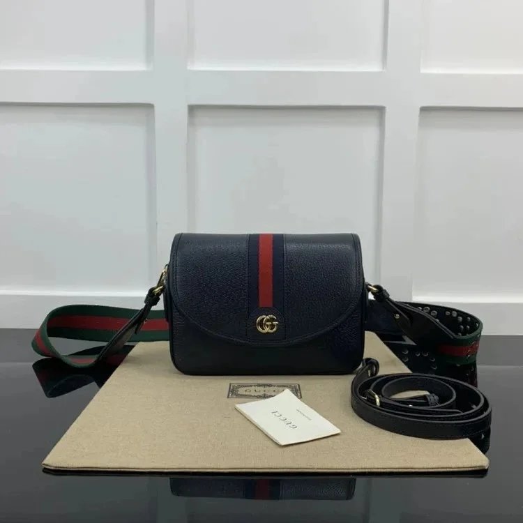 Gucci Multiple style codes: 598127, 517350, 499621, 757309 — 23*17*7