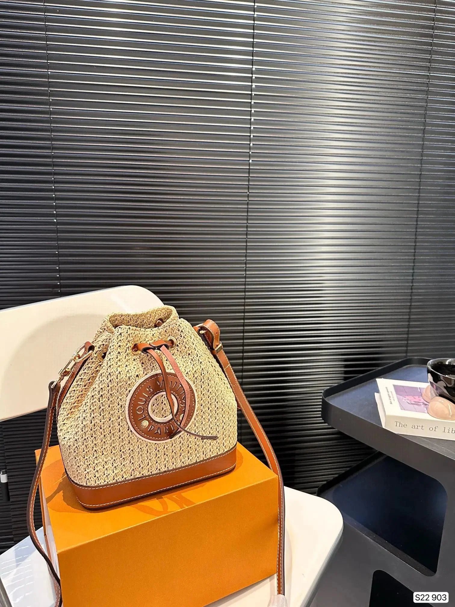 Product view 22
