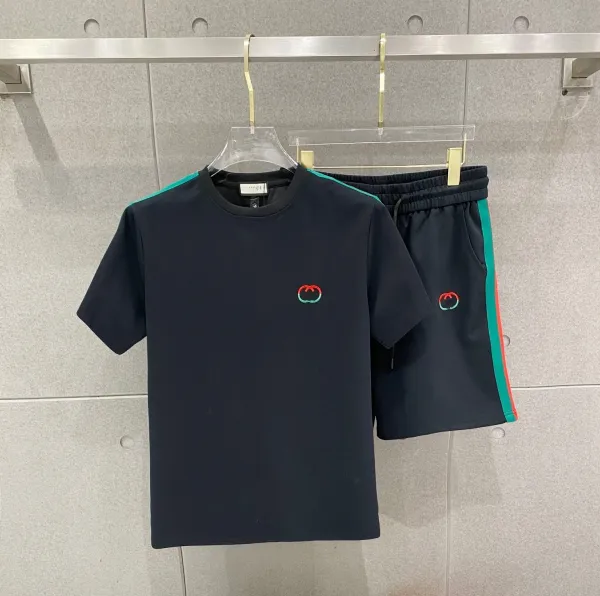 Gucci Interlocking G Logo Set in Navy with Green and Red Stripes T-Shirt and Shorts - 1