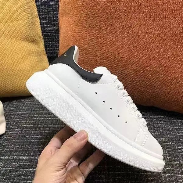 AM Couple Platform Shoe photo 3