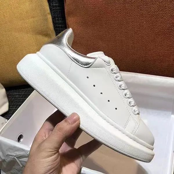AM Couple Platform Shoe photo 8