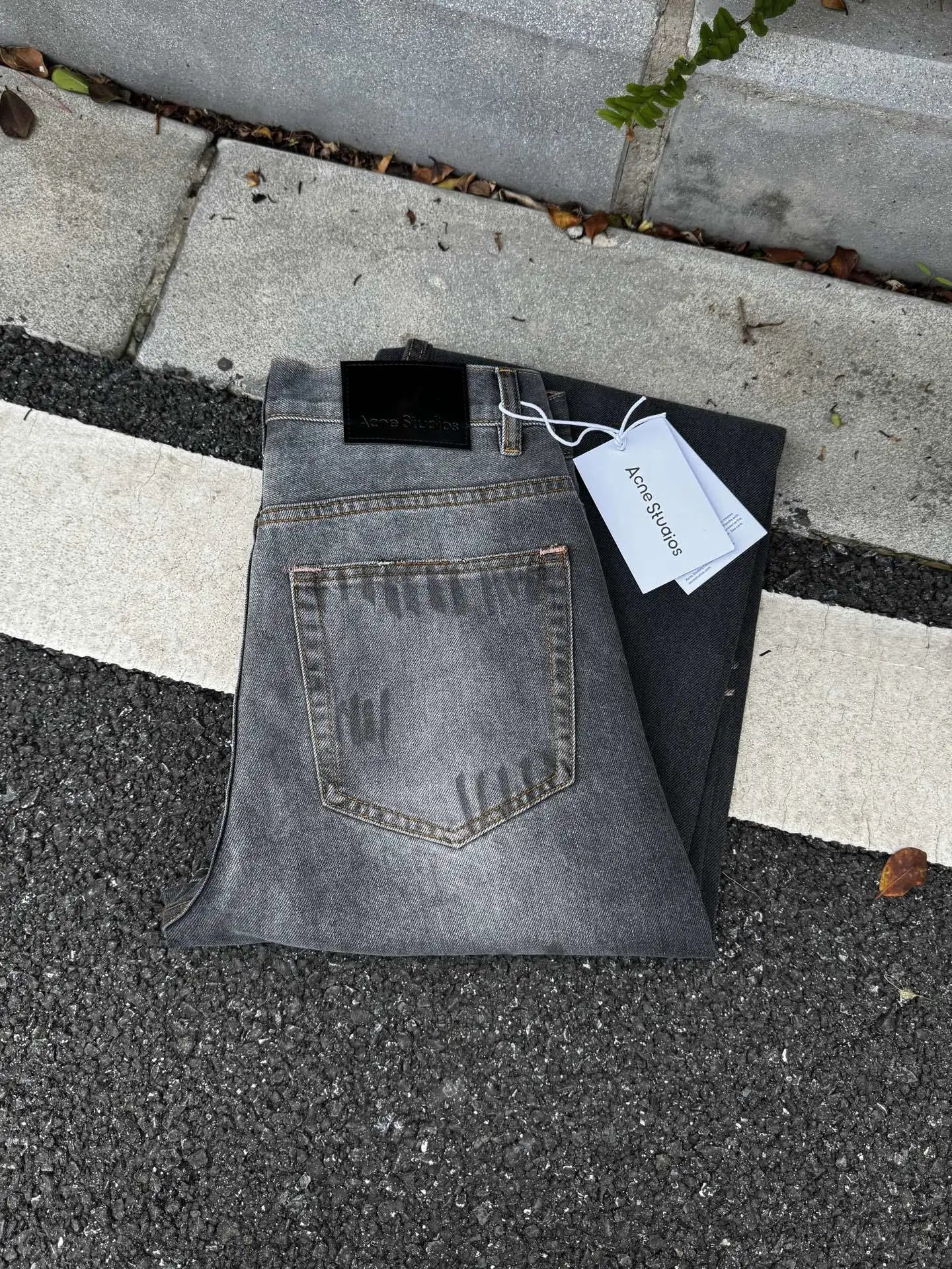 AC Jeans photo 8
