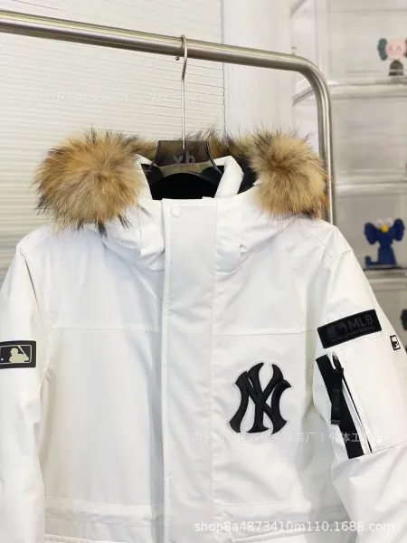 MLB x New York Yankees White Fur-Hooded Down Jacket - 35