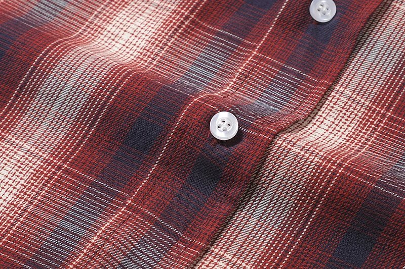 Design Oversized Short-Sleeve Plaid Shirt in Red and Navy - 8