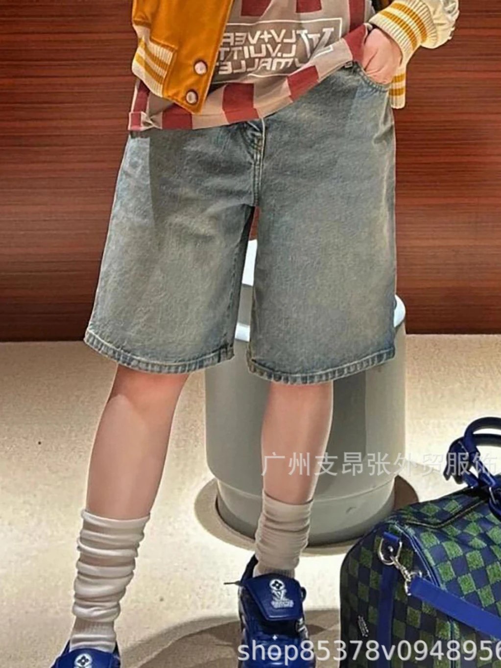 Denim Shorts with Embroidered Pockets photo 6