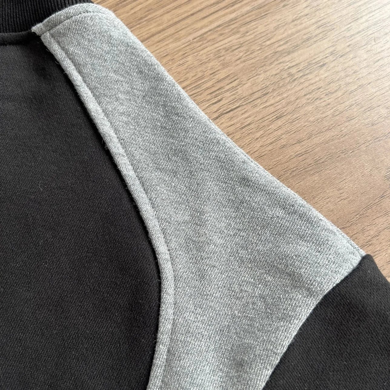 Oakley Foam Print Crew Neck Sweatshirt photo 6