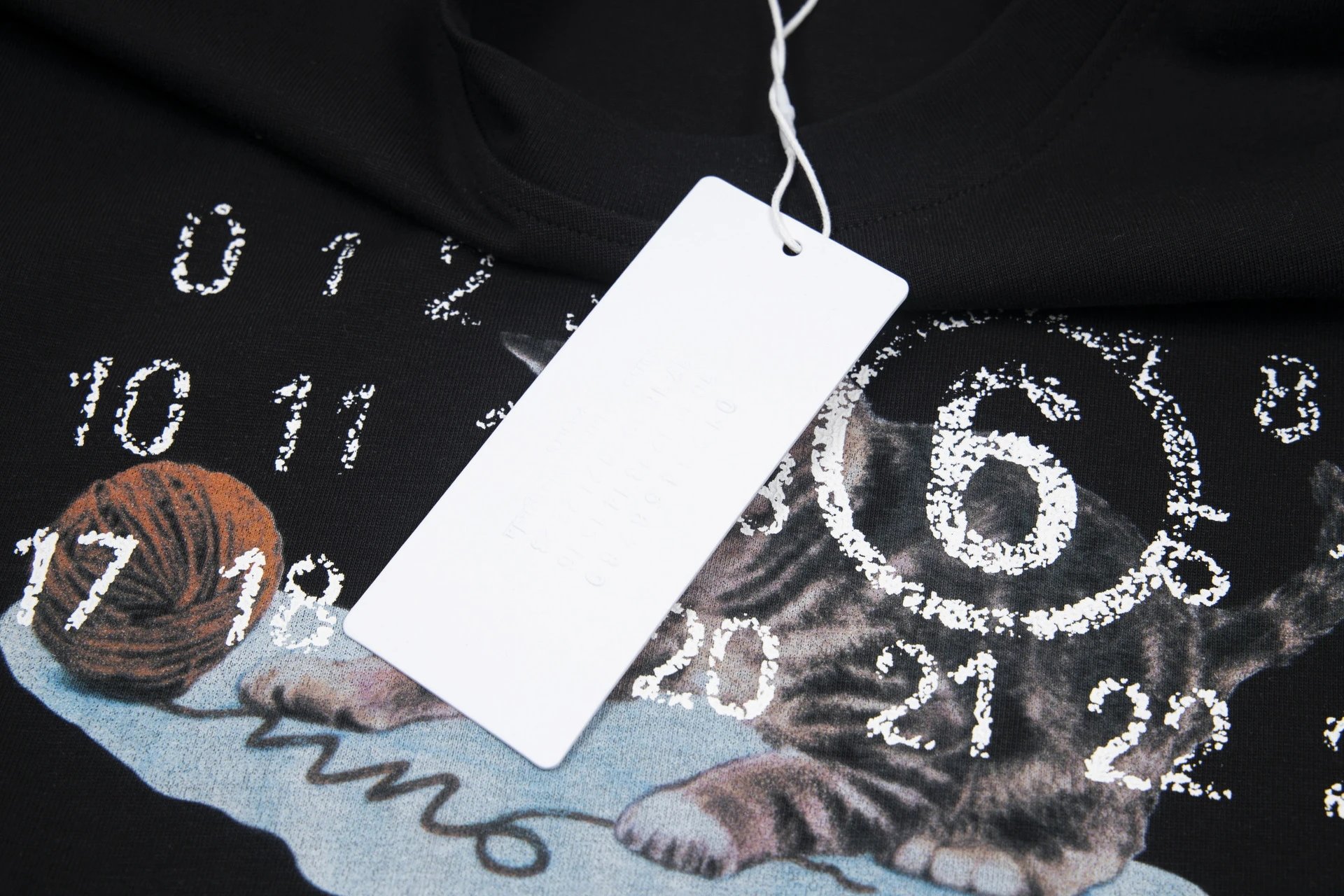 Maison Margiela Tabi Cat Print White T-Shirt - 16