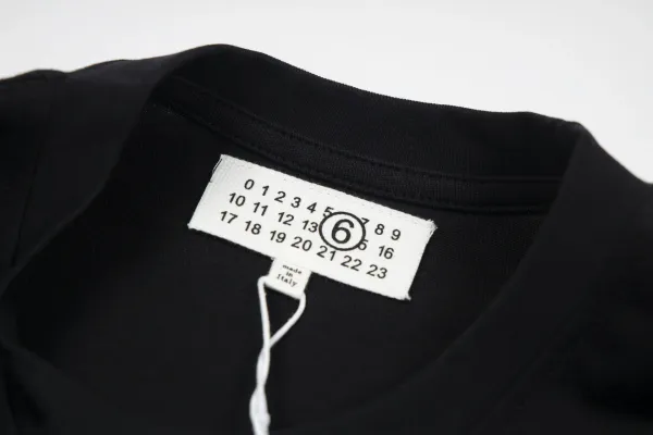 Maison Margiela Tabi Cat Print White T-Shirt - 18