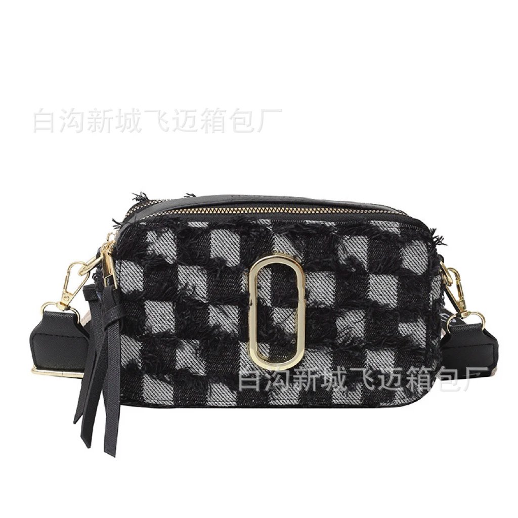 Casual Cross-Body Bag photo 7