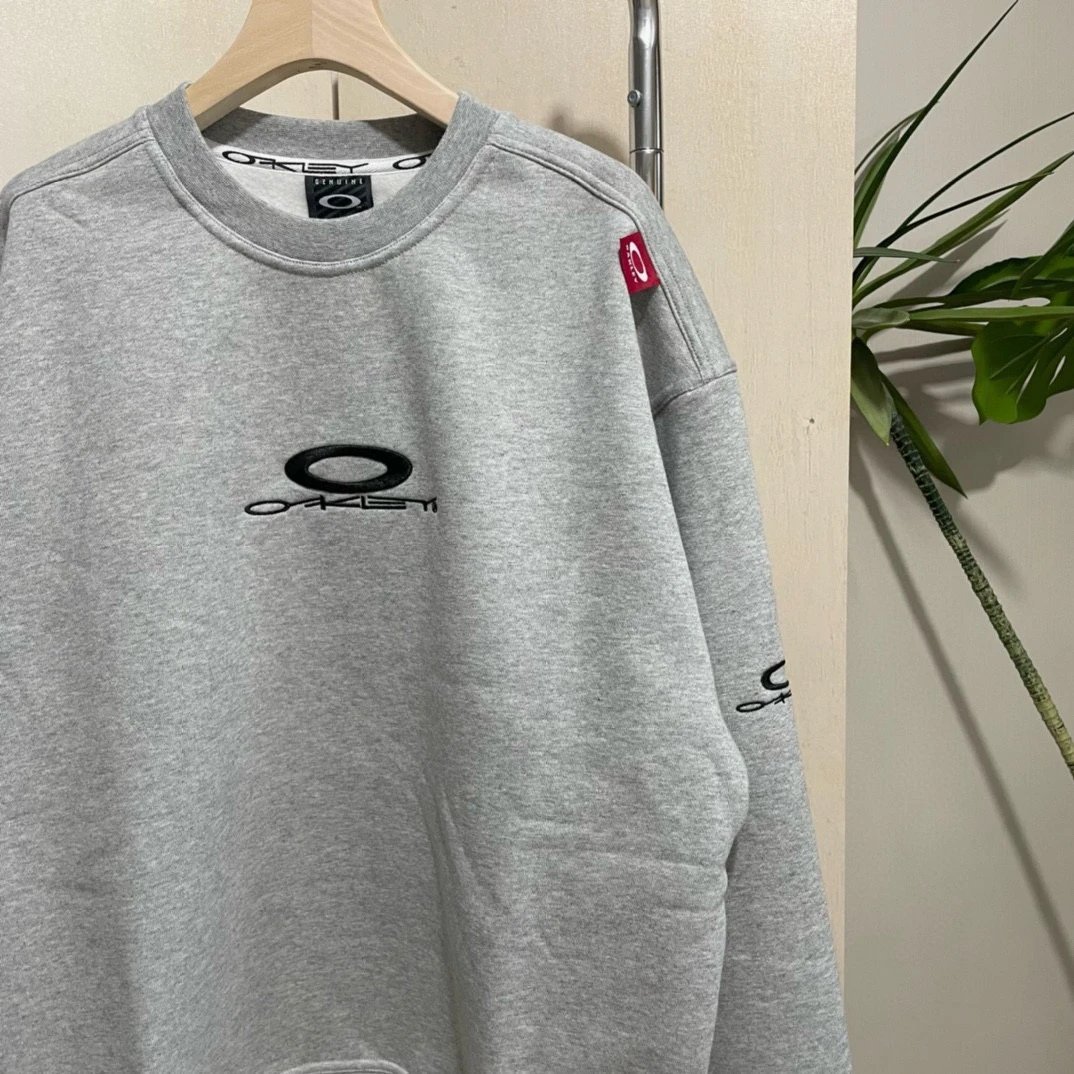 Oakley Logo Crewneck Sweatshirt Gray - 17