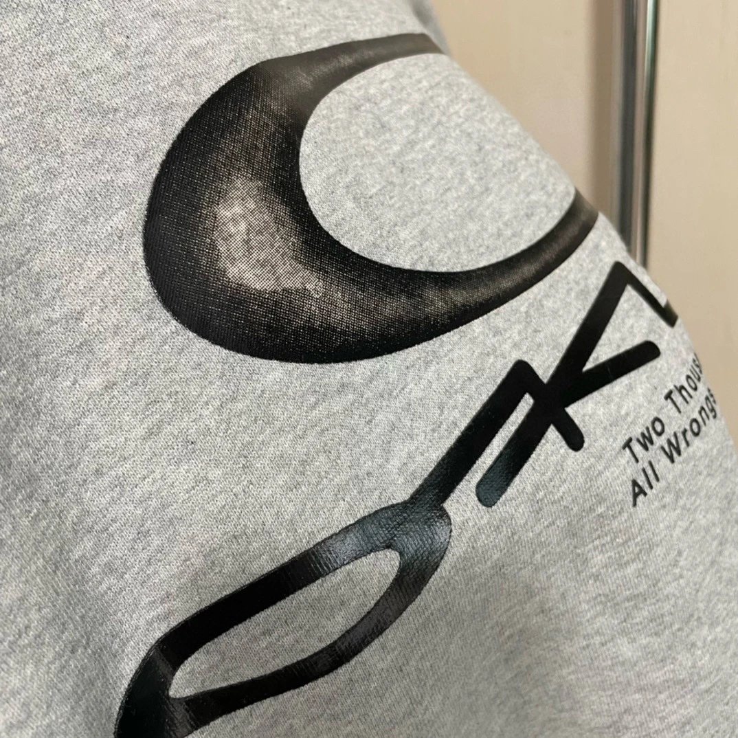 Oakley Logo Crewneck Sweatshirt Gray - 23