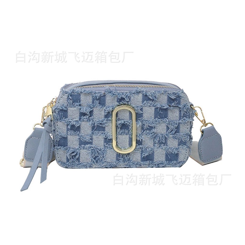 Casual Cross-Body Bag photo 5