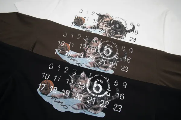 Maison Margiela Tabi Cat Print White T-Shirt - 10