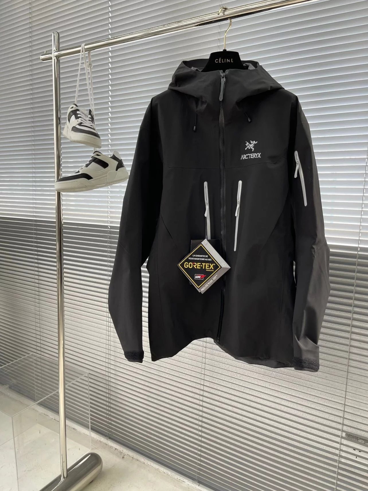 Arc'teryx Black GORE