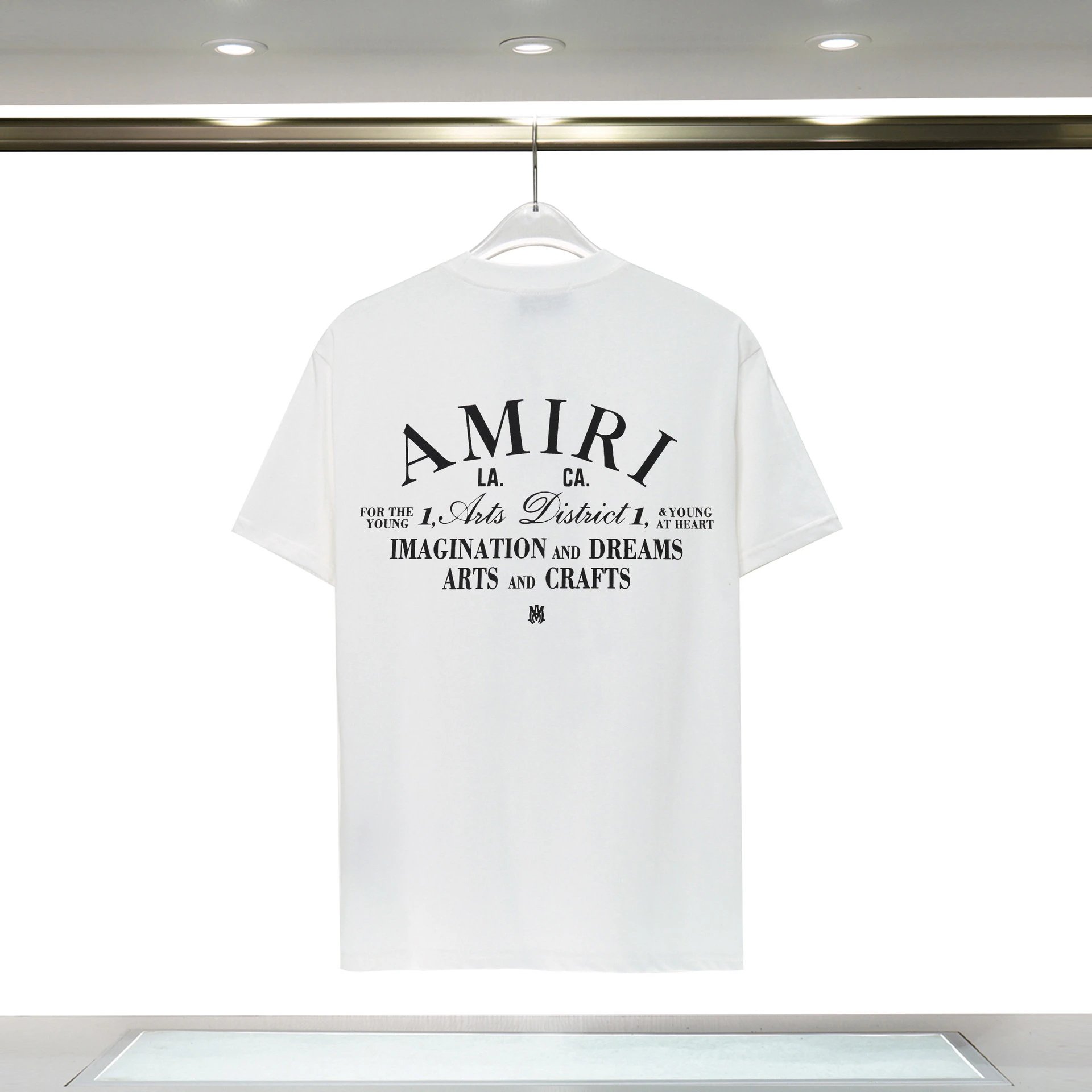 Y22 · Letter logo · White SKU image