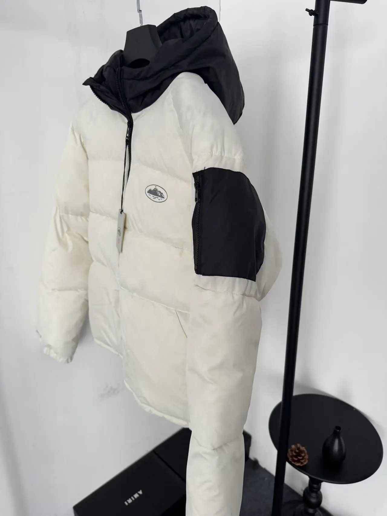 AMI Paris Oversized Puffer Jacket Off-White with Black Hood and Sleeve Panel Down Jacket - 19