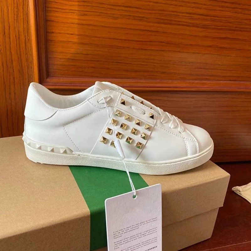 White gold rivet 22
