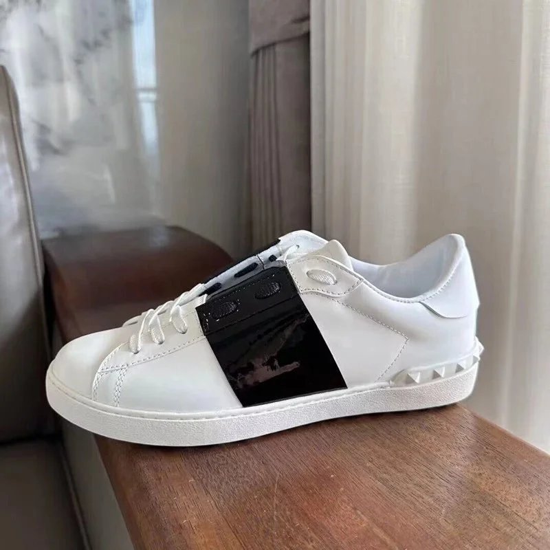 Lacquer black 8