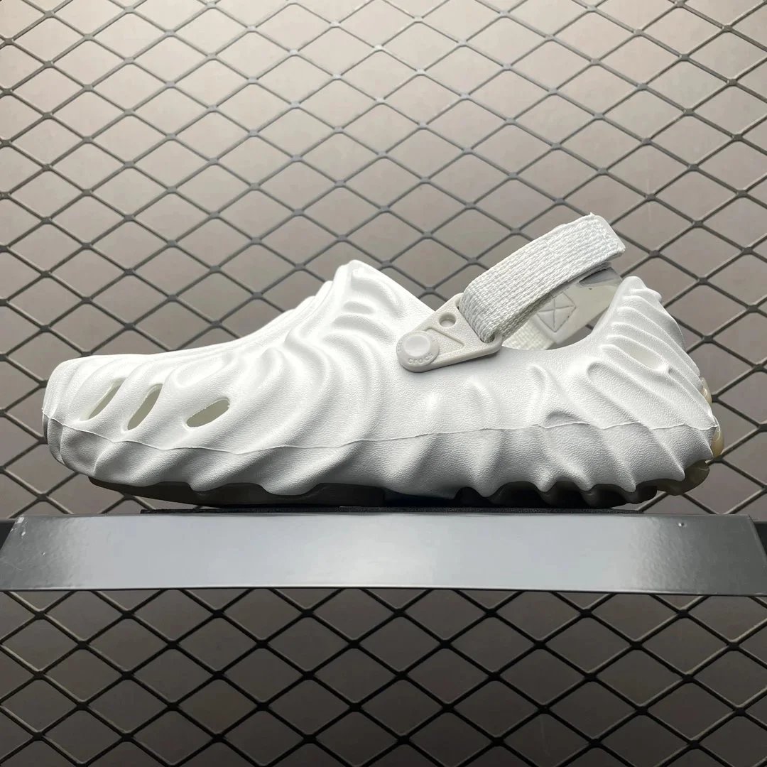 13-Crocodile Pool Wave White