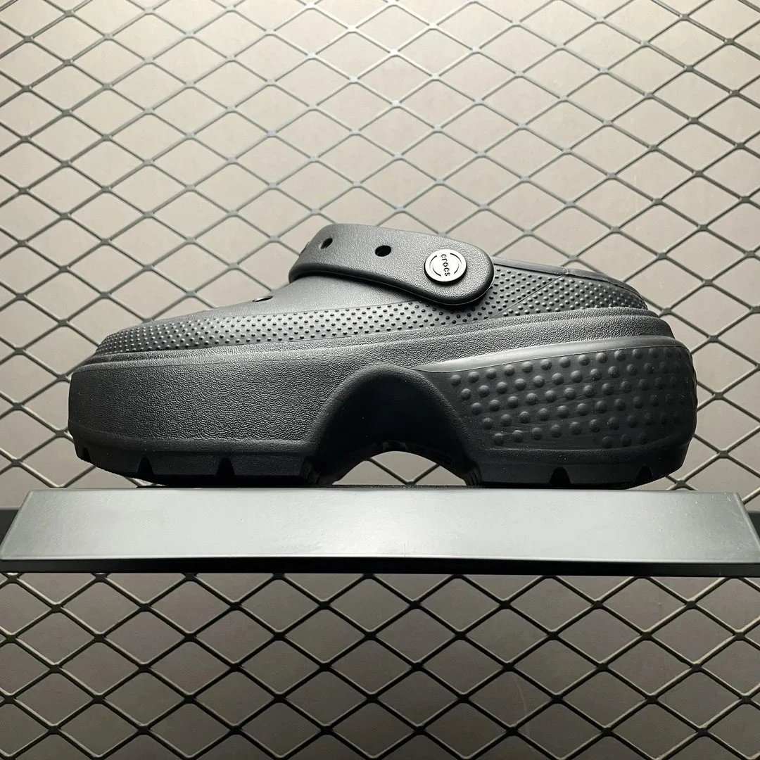 20-Crocodile Pool Ultra Thick Sole All Black