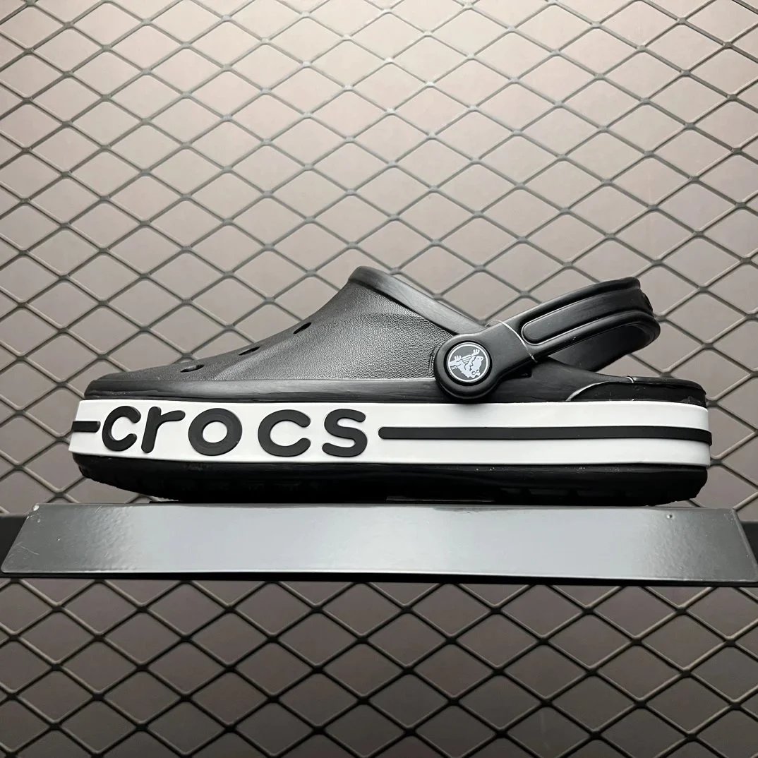 6-Crocodile Pool Baya Black