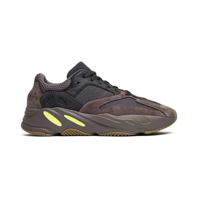 Yeezy 700 Mauve