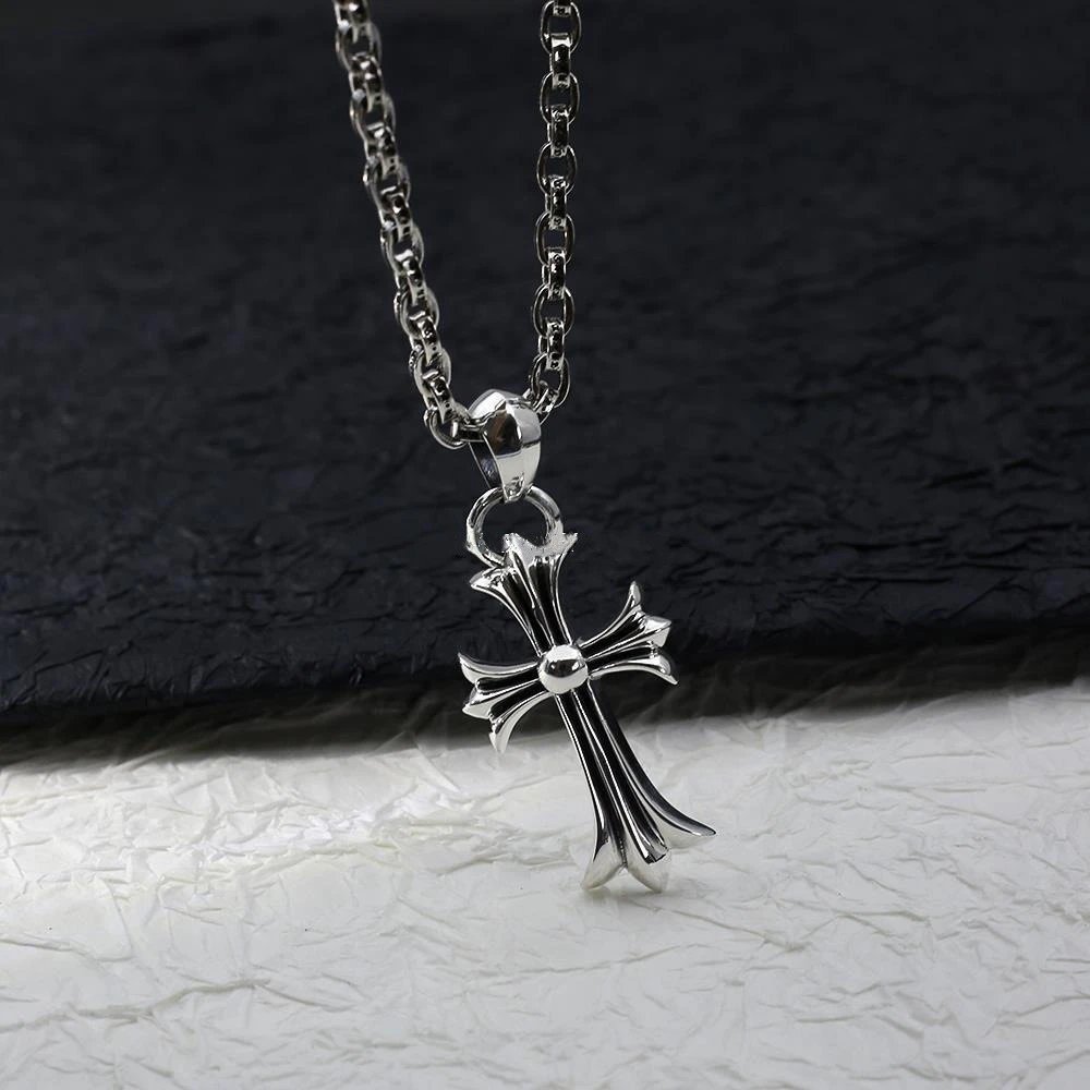 Unique And High-end Pendant Accessories For Individuals