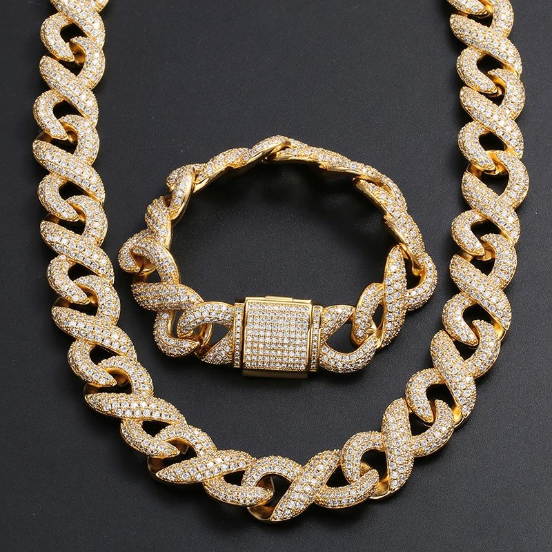 Eight-carat Chain Set With Full Diamonds And Zircons