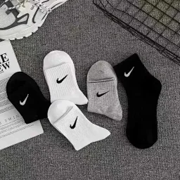 thumbnail for Fashionable and comfortable socks (non-quality problems do not support no reason to return)