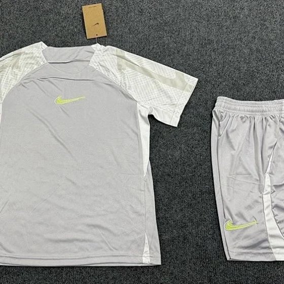 New Football Pre-Match Warm-Up Running Training Short Sleeve Set for Adults & Kids Team Uniform Custom Bulk Order