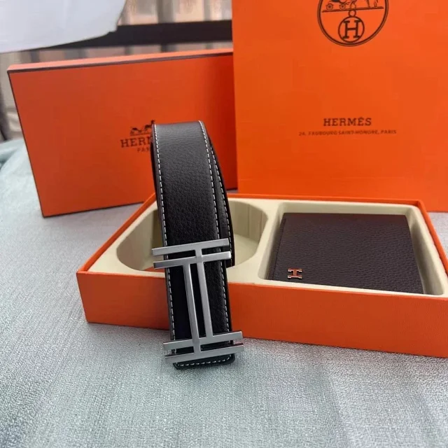 Hermès Belts Black leather belt with H buckle product detail image 21