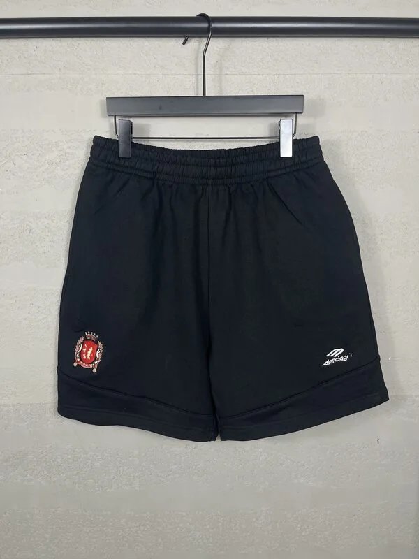 4 Black (co branded logo embroidery)