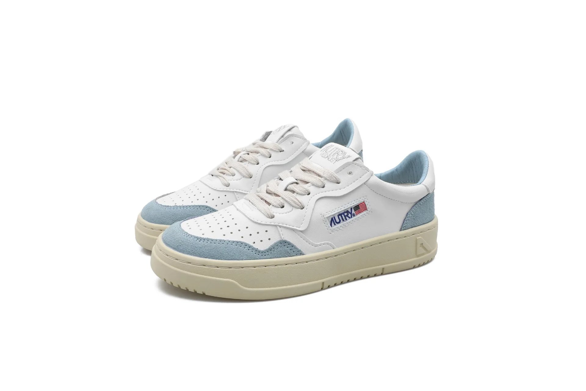 Sky Blue White Tail