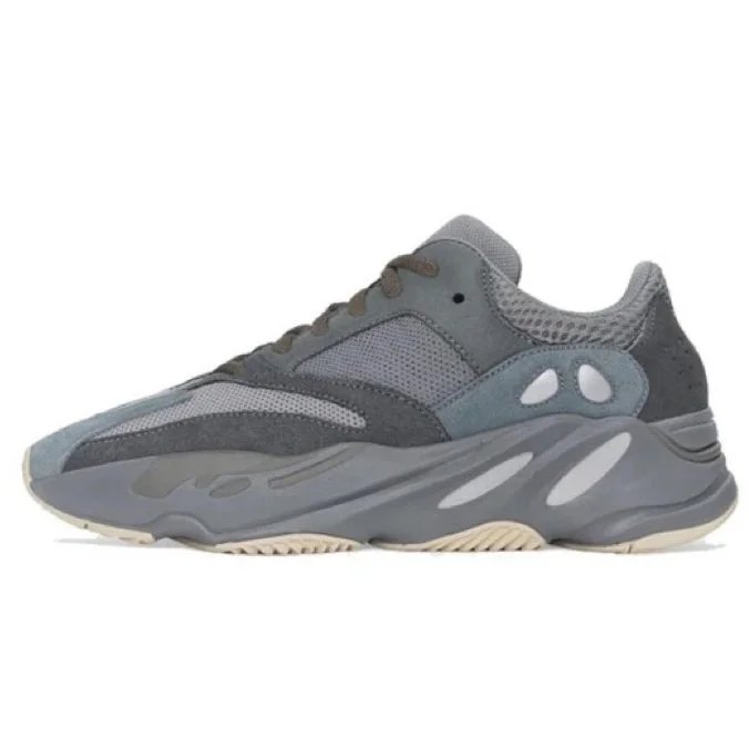 FW2499 [700 Blue]