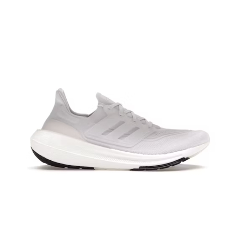 Ultra Boost Light Tr