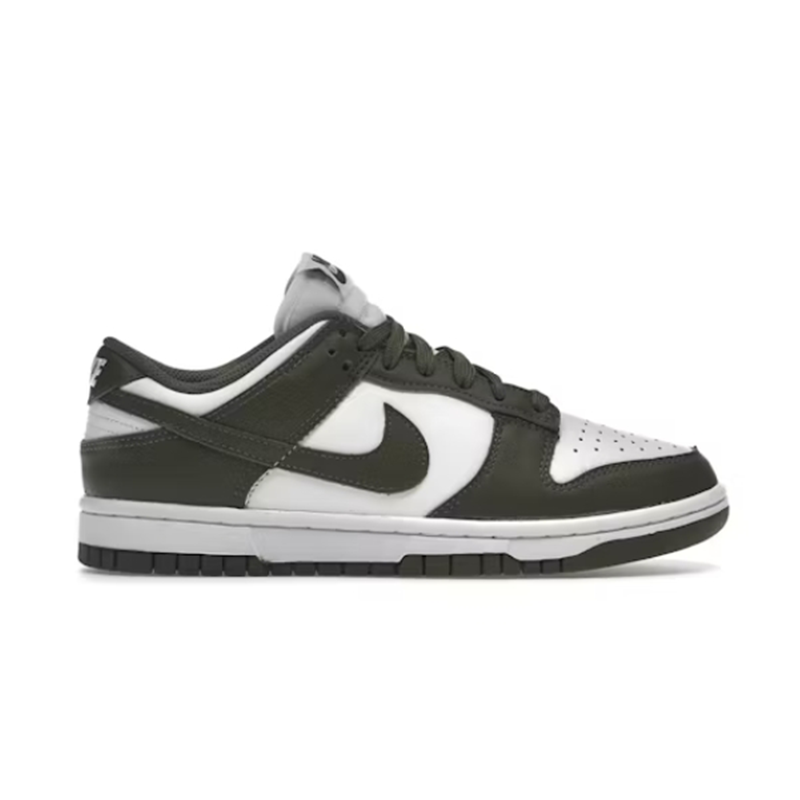 S B@tch  D**k Low Me