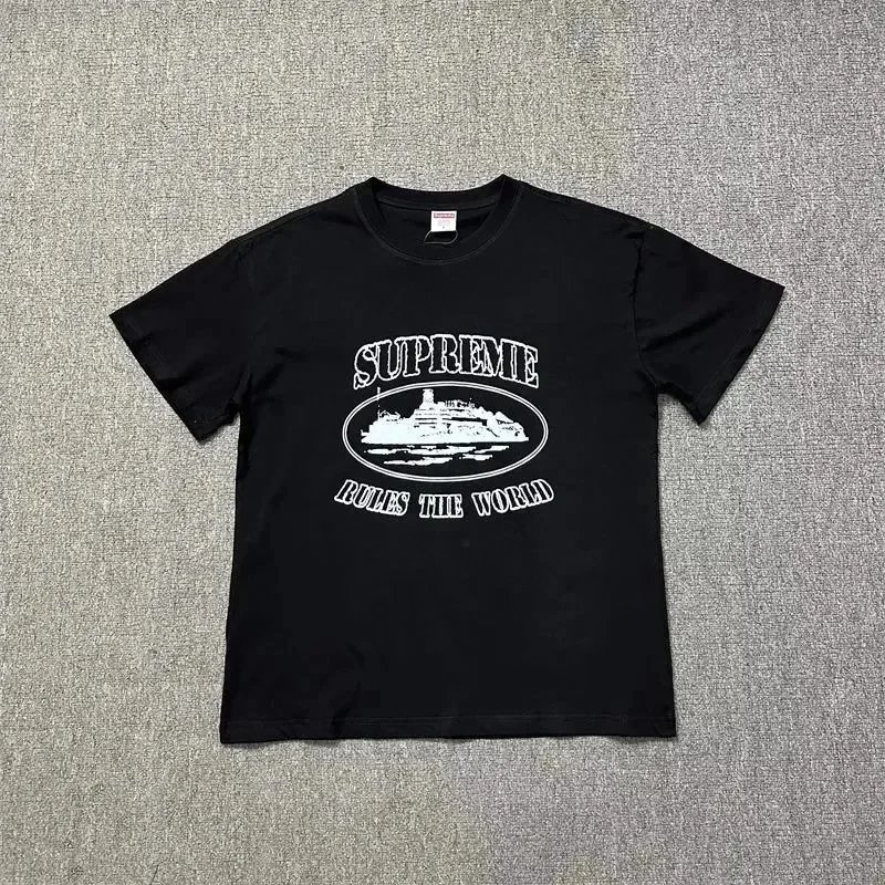 Supreme Black T-Shir