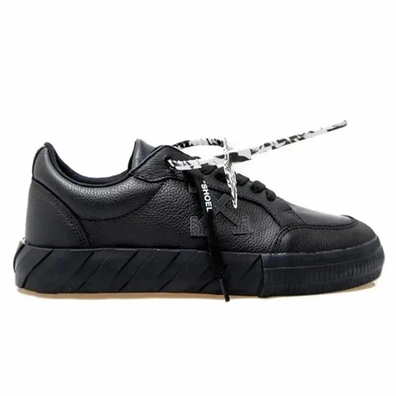 Off-White Black Snea