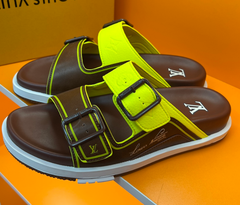 Louis Vuitton Brown 