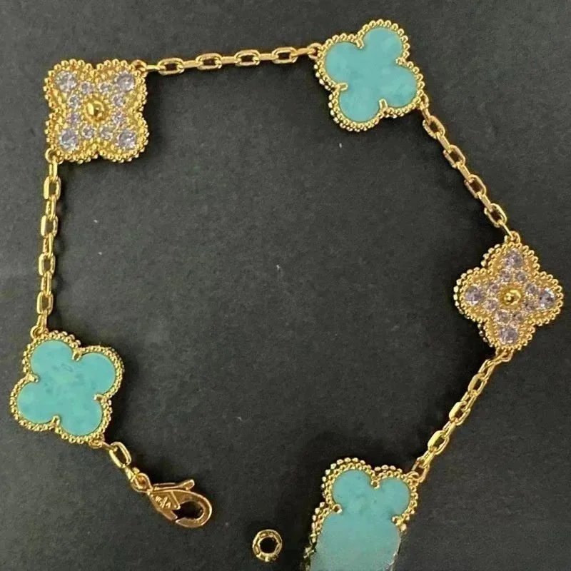 Van Cleef & Arpels T