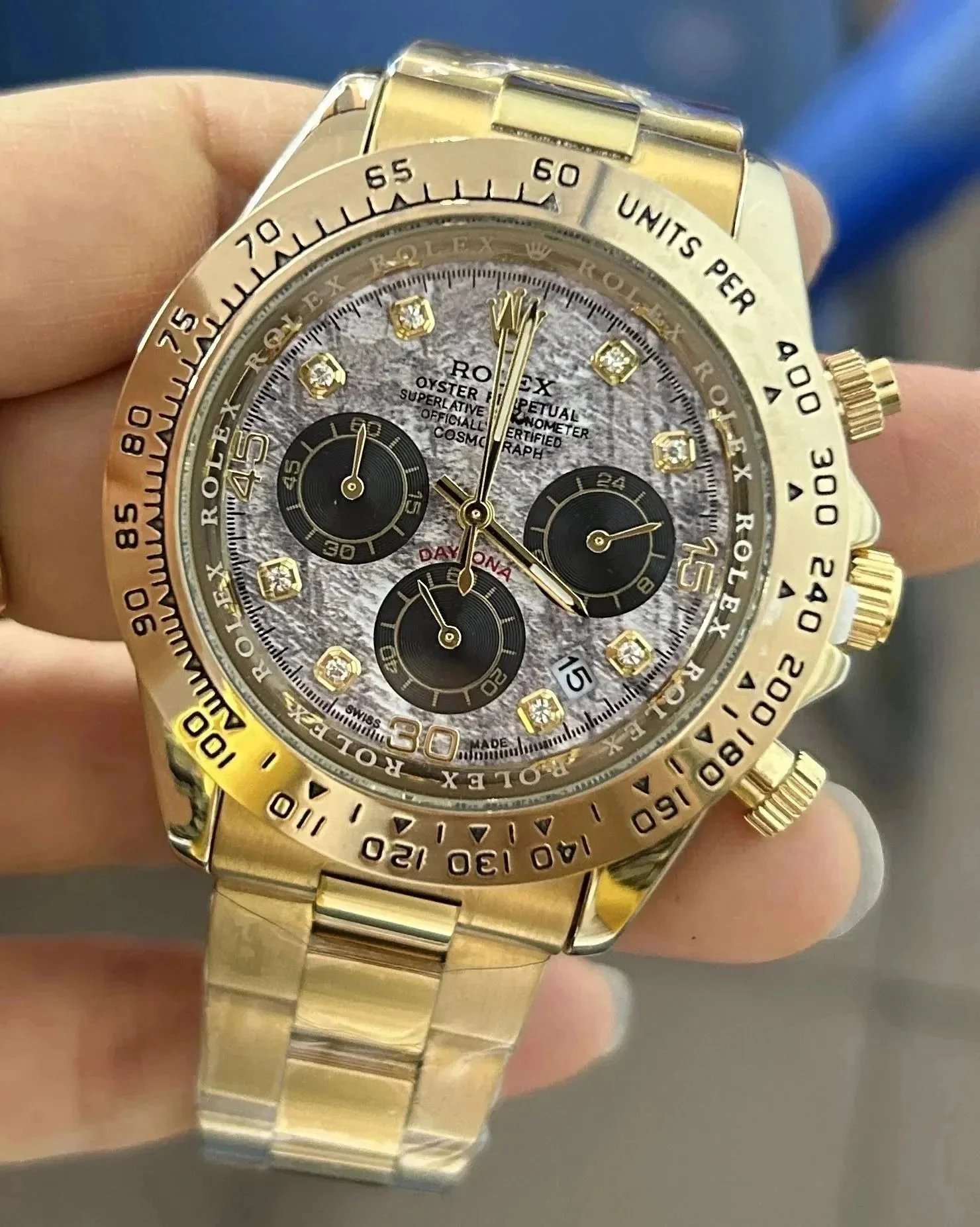 Rolex Daytona Gold W