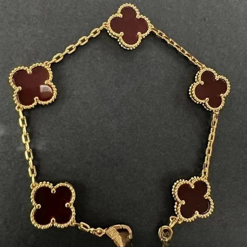 Van Cleef & Arpels A
